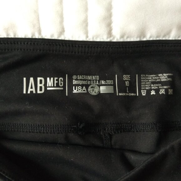 I Am Becoming (IAB) 5-inch No-Ride Shorts in Black - Picture 3 of 4